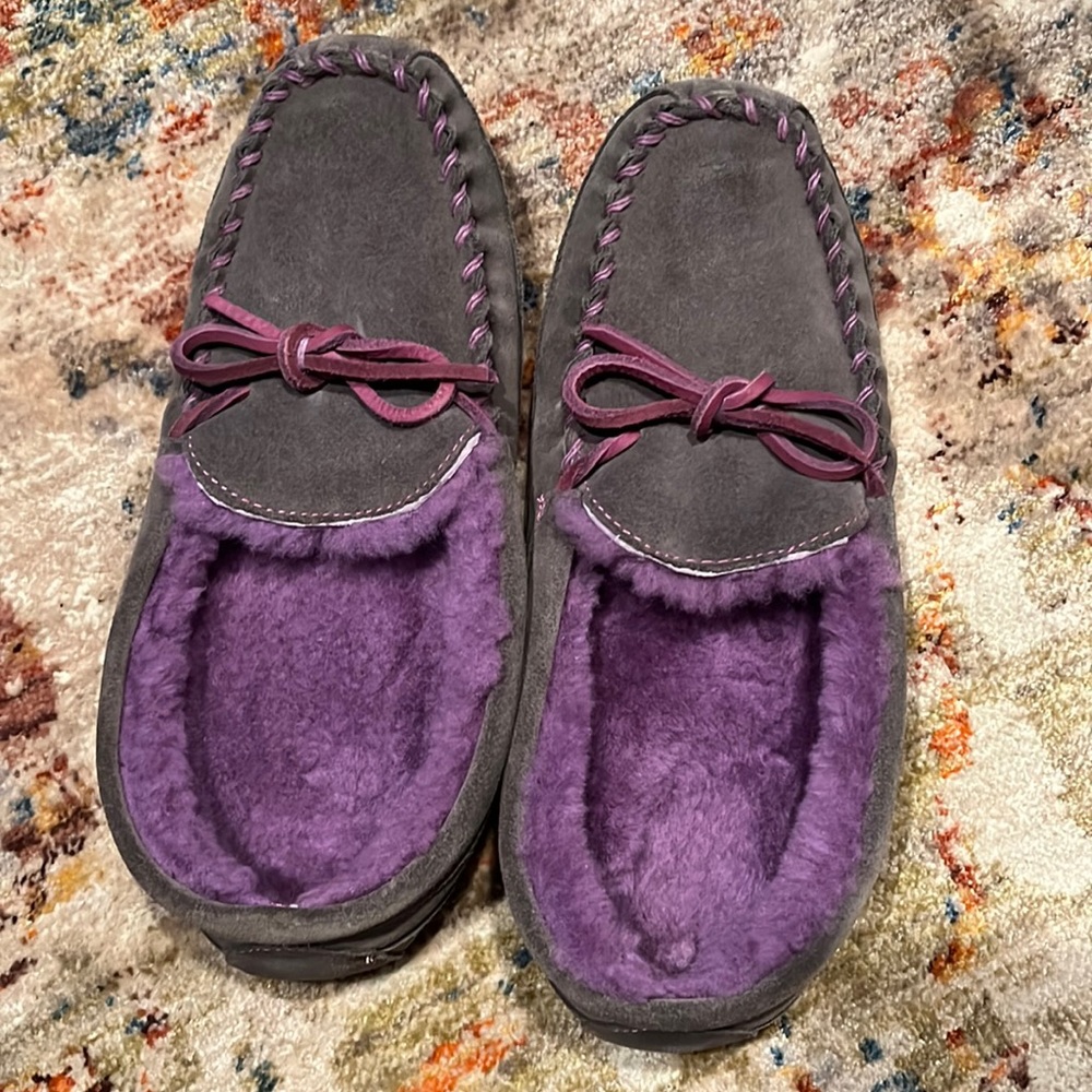 LL Bean Suede slippers